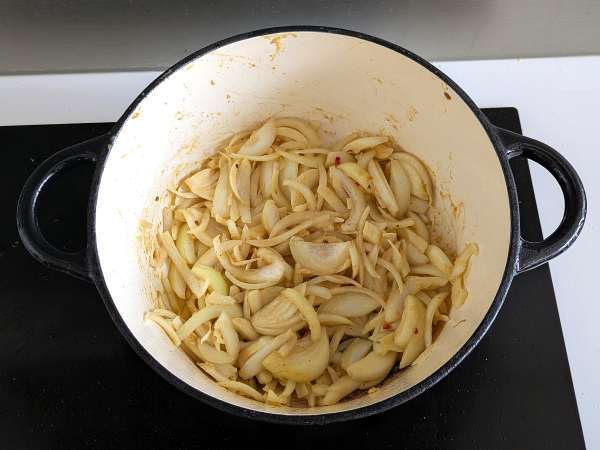 Senegalski piščanec yassa: enostaven in okusen tradicionalni recept - Priprava korak 6