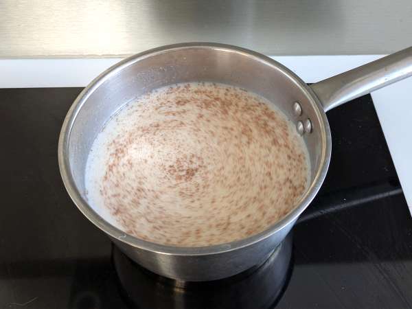 Popolna kremna polenta: enostaven recept za mehko in okusno jed - Priprava korak 1