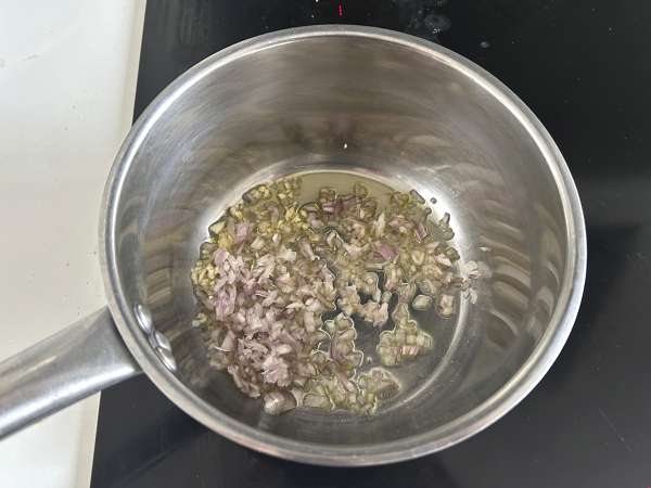 Domači mangov čatni: sladko-kisla indijska začimba, ki se poda k vsemu - Priprava korak 2