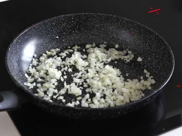 Prevlečeni nachosi so kot nalašč za aperitivno večerjo! - Priprava korak 1