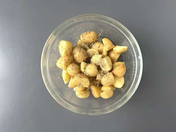 Kaprica bogov v prahu s krompirjem iz airfryerja - Priprava korak 1