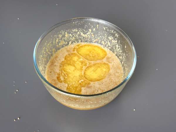 Izjemno enostavna torta z orehi, pripravljena iz samo 4 sestavin - Priprava korak 4