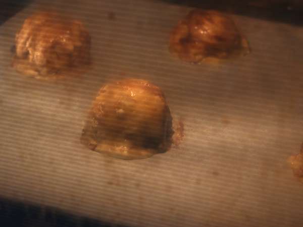 Piškotki s cimetovimi zvitki, ki se topijo v ustih in so hrustljavi ter imajo dober okus po cimetu. - Priprava korak 7