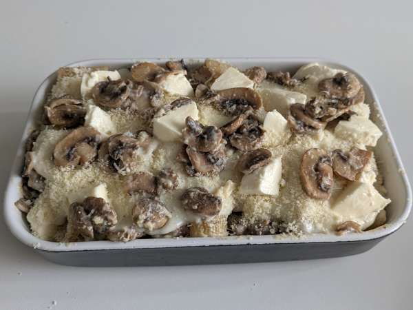 Testenine al forno ai funghi: popoln kremni in žilavi recept za jesen - Priprava korak 9