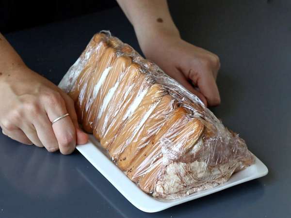 Tiramisu v obliki polena brez kalupa za ljubitelje kave - Priprava korak 9