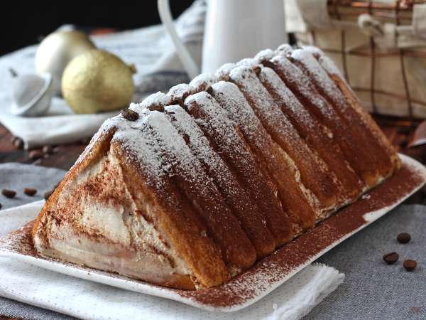 Tiramisu v obliki polena brez kalupa za ljubitelje kave - Priprava korak 10