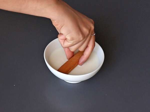 Za izdelavo tega rdečega sadnega polena ne potrebujete kalupa! - Priprava korak 2