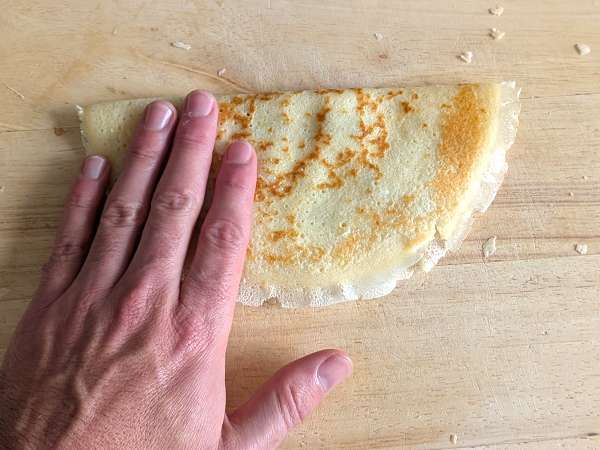 Crespelle rikota in gobe: popoln kremni vegetarijanski recept za vsako priložnost - Priprava korak 9