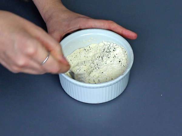 Super preprosta beljakovinska torta iz rdečega sadja - Priprava korak 1