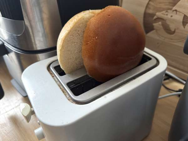 Cheeseburger, slavni burger, ki ga obožujejo vsi! - Priprava korak 1