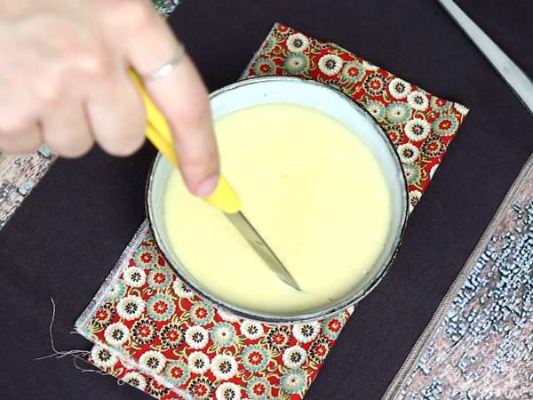 Kitajska jajca na pari: kitajski recept za svilnata jajca na pari s samo dvema sestavinama! - Priprava korak 4