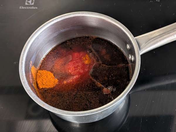 Domača sladko-kisla omaka v slogu žara: enostaven recept, pripravljen v kratkem času - Priprava korak 3