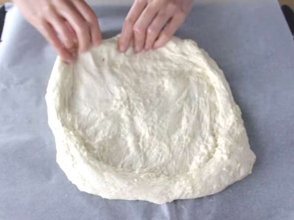 Vlažna pica Margherita - Priprava korak 7