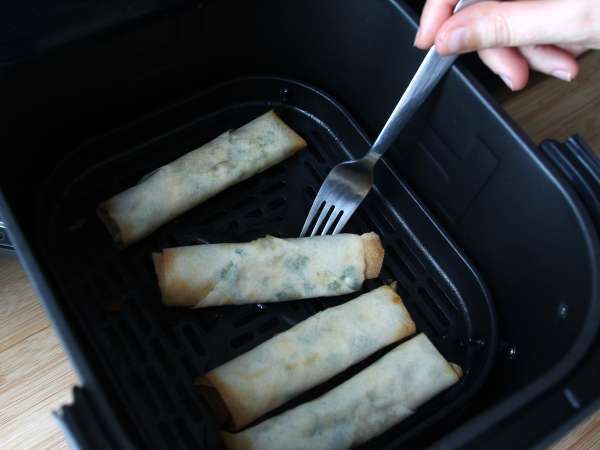 Domači libanonski rikakats - kuhanje v cvrtniku na zraku - Priprava korak 7