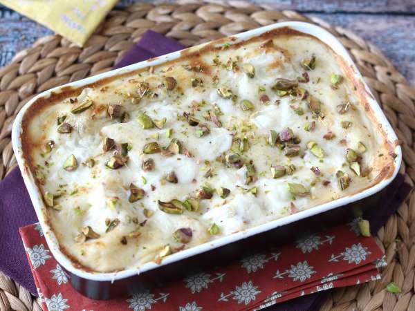 Lososova lazanja z burrato in kremnimi, hrustljavimi pistacijami - Priprava korak 9