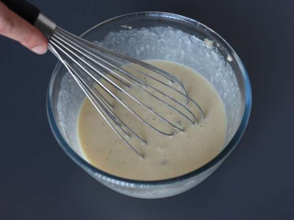 Ekstra gurmanski mafini z bananami in čokoladnimi koščki - Priprava korak 2