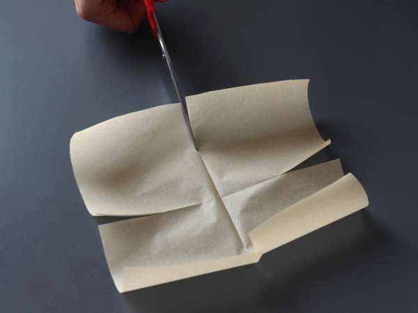 Ekstra gurmanski mafini z bananami in čokoladnimi koščki - Priprava korak 7