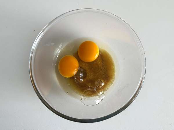 Izjemno vlažna torta iz pistacij, limete in bučk - Priprava korak 3