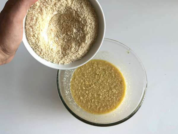 Izjemno vlažna torta iz pistacij, limete in bučk - Priprava korak 5