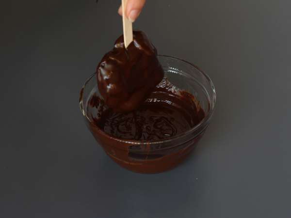 Skyr, maline in čokoladni sladoled. Zdrav prigrizek za sončne dni! - Priprava korak 4