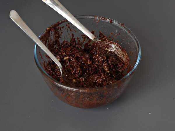 Čokolada Pringles v peščenih vrtnicah - Priprava korak 3