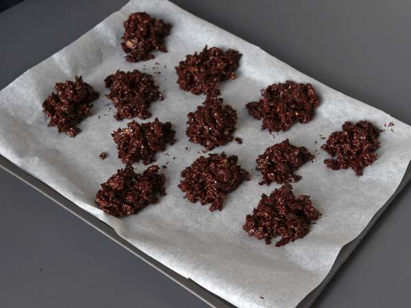 Čokolada Pringles v peščenih vrtnicah - Priprava korak 4