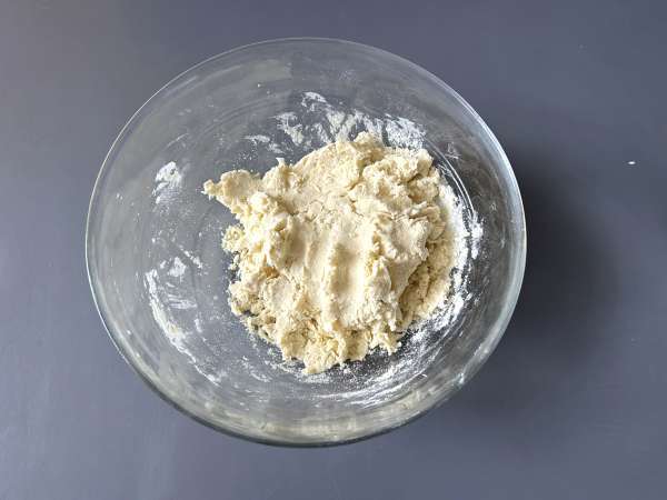 Jagodni kolač, ameriški kolač z jagodno kremo, ki nikoli ne propade. - Priprava korak 3