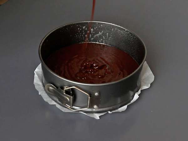 Čokoladni fondant z beljakovinami: preprost recept s sirotko - Priprava korak 3