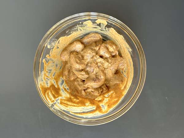 Piščančja šavarma iz Air Fryerja, pita in tahini omaka - Priprava korak 2