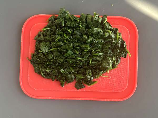 Vegetarijanske lazanje s špinačo in tofujem, pripravljene v Air Fryerju - Priprava korak 2