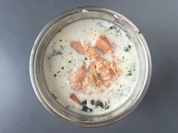 Quiche brez testa z lososom, špinačo in skuto - Priprava korak 6
