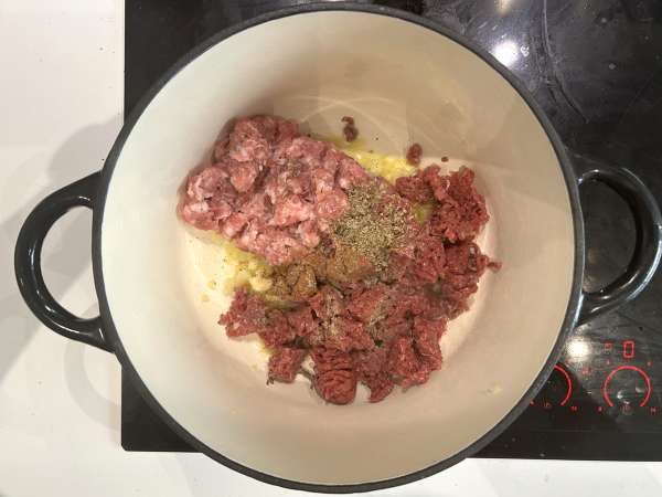 Lazanjska juha z mesom, rikoto in parmezanom - Priprava korak 2