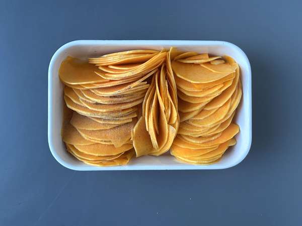 Gratin iz buče butternut v Air Fryerju po vzoru gratina dauphinois - Priprava korak 4
