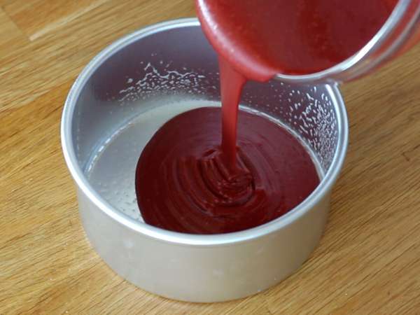 Torta »Red Velvet« posebej za noč čarovnic! - Priprava korak 5