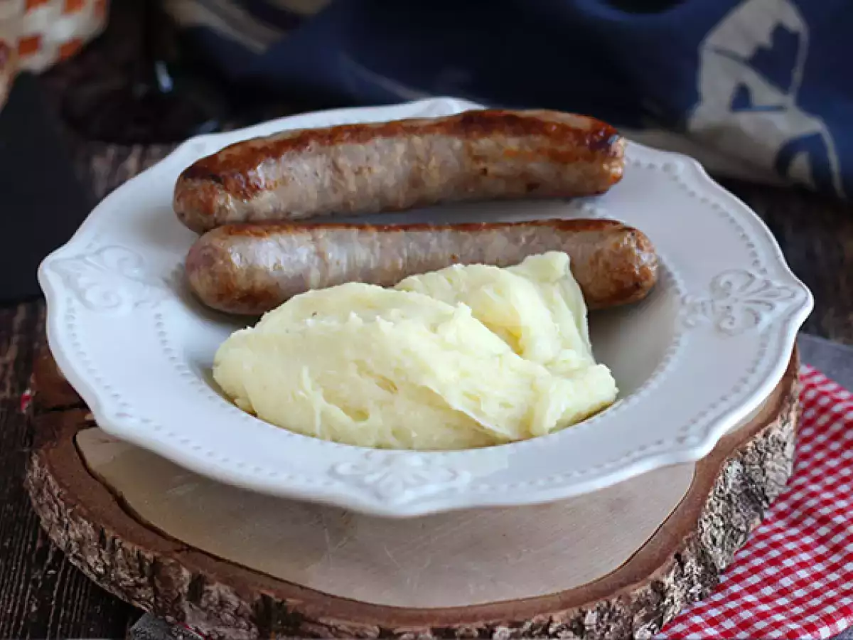 Aligot s klobasami - fotografija 3