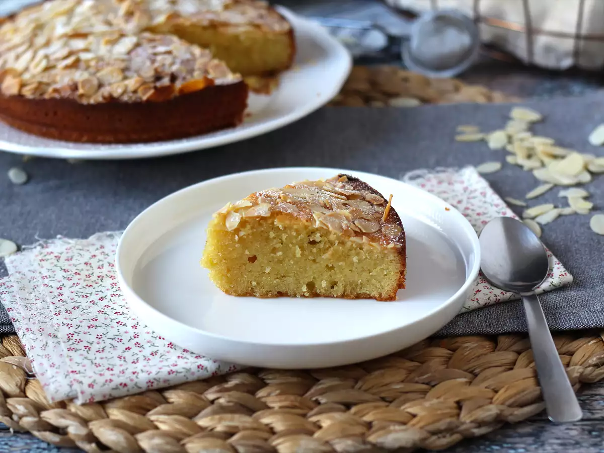 Amandier – izjemno sočna mandljeva torta - fotografija 3
