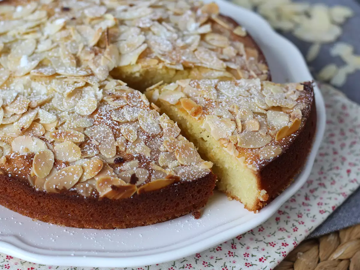 Amandier – izjemno sočna mandljeva torta - fotografija 5