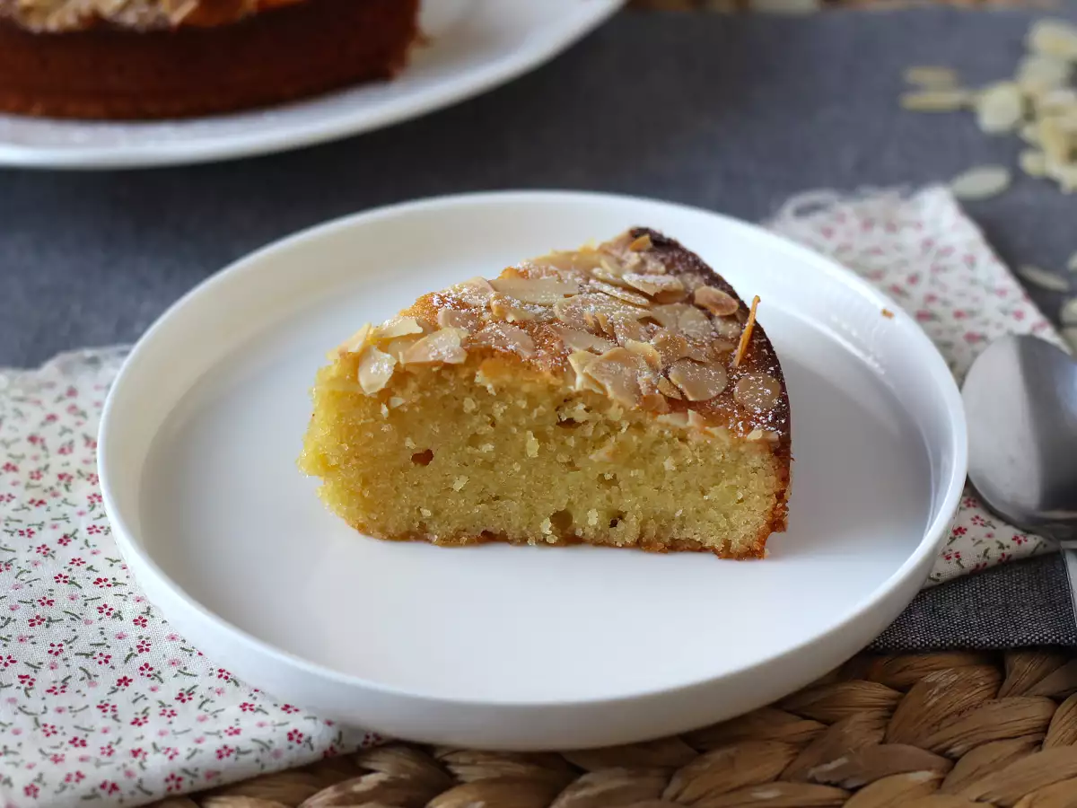 Amandier – izjemno sočna mandljeva torta - fotografija 7