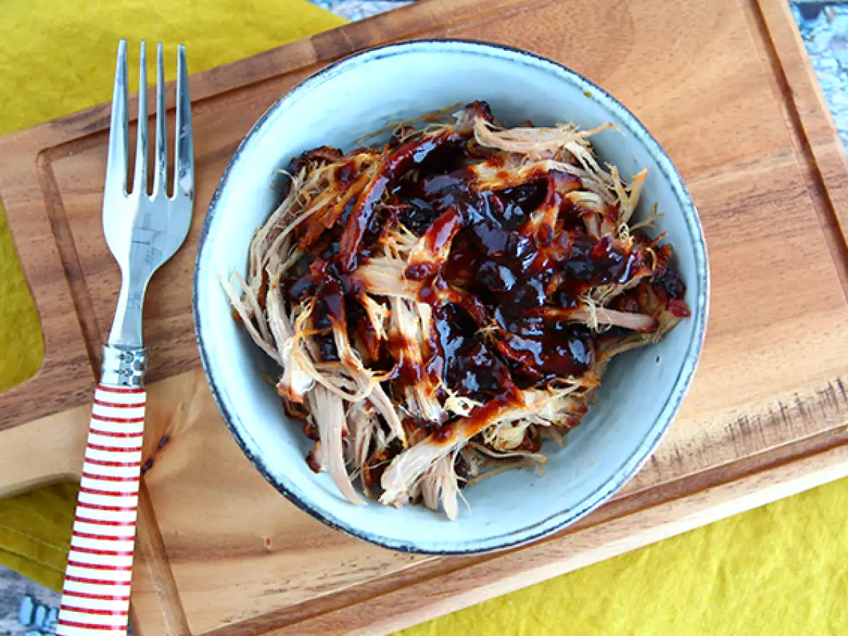 Ameriška trgana svinjina (pulled pork) - fotografija 2