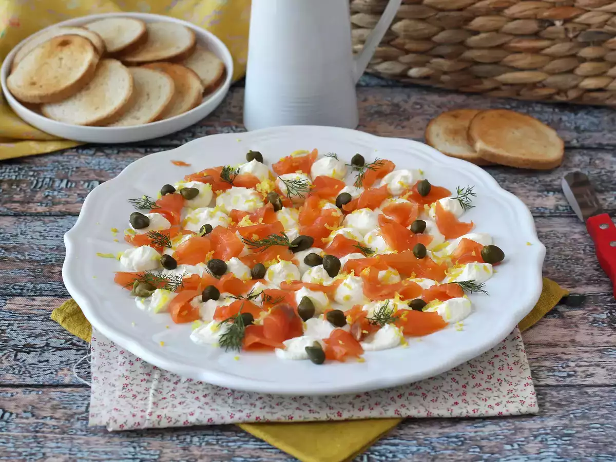 Aperitivni namaz iz dimljenega lososa - fotografija 3