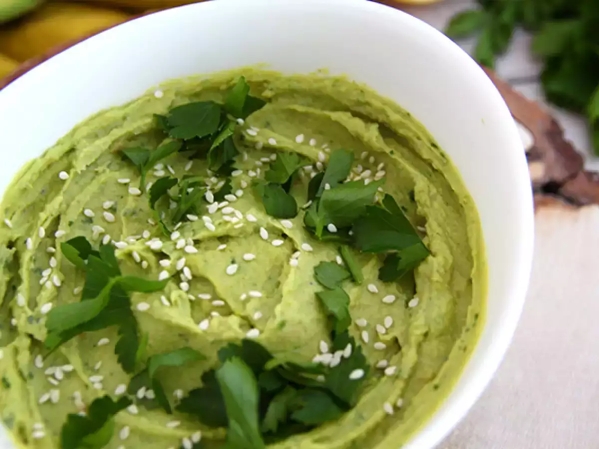 Avokadov humus - fotografija 3