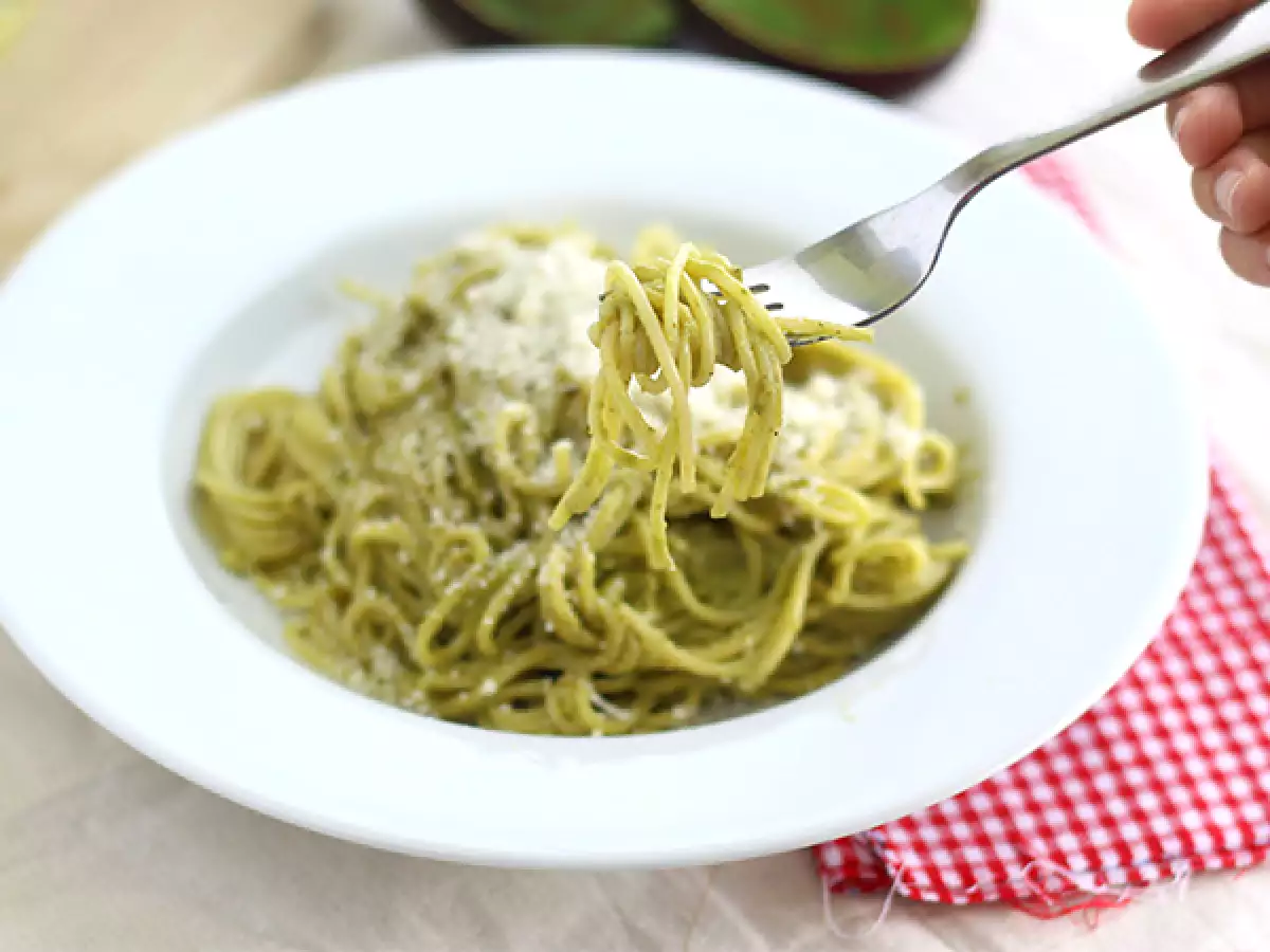 Avokadovi špageti carbonara - fotografija 3