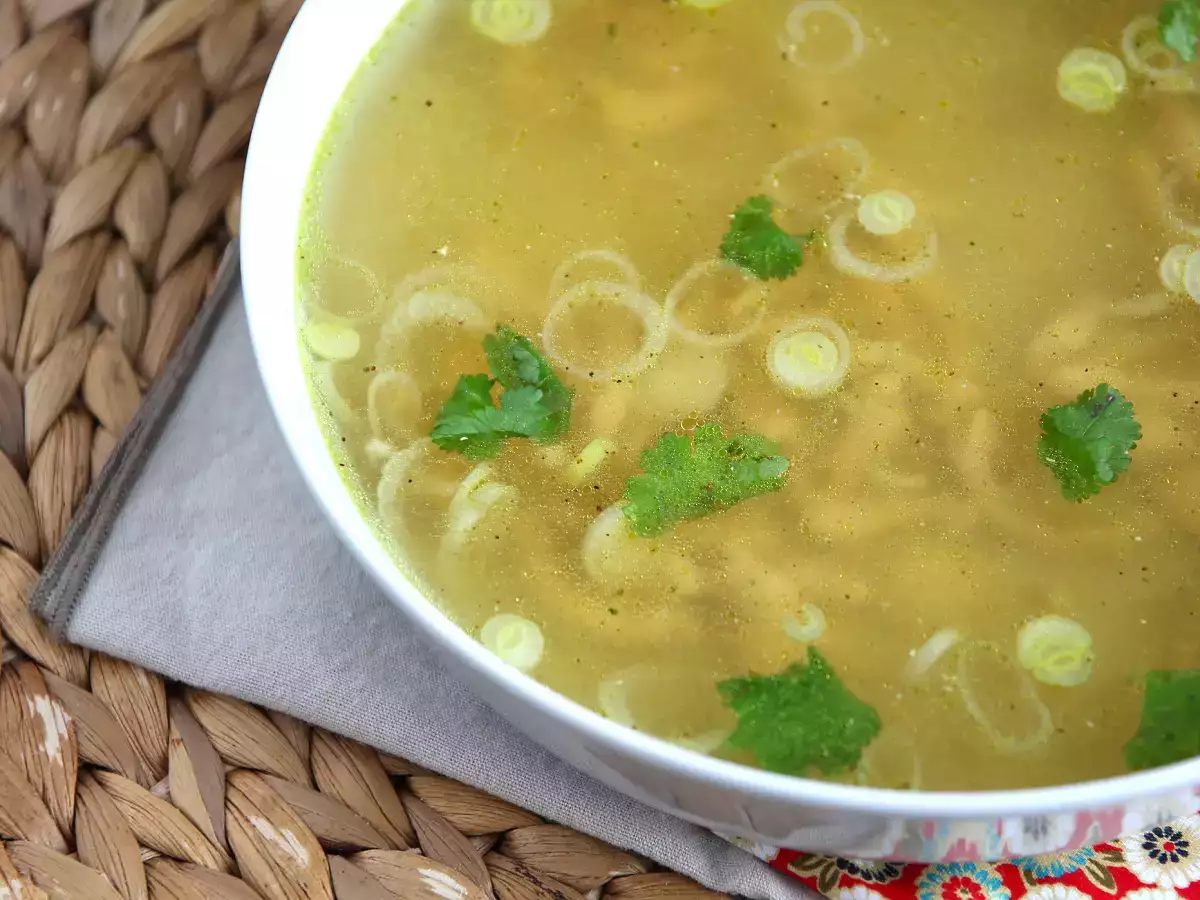 Azijska piščančja juha, izjemno okusna in tolažilna - fotografija 3