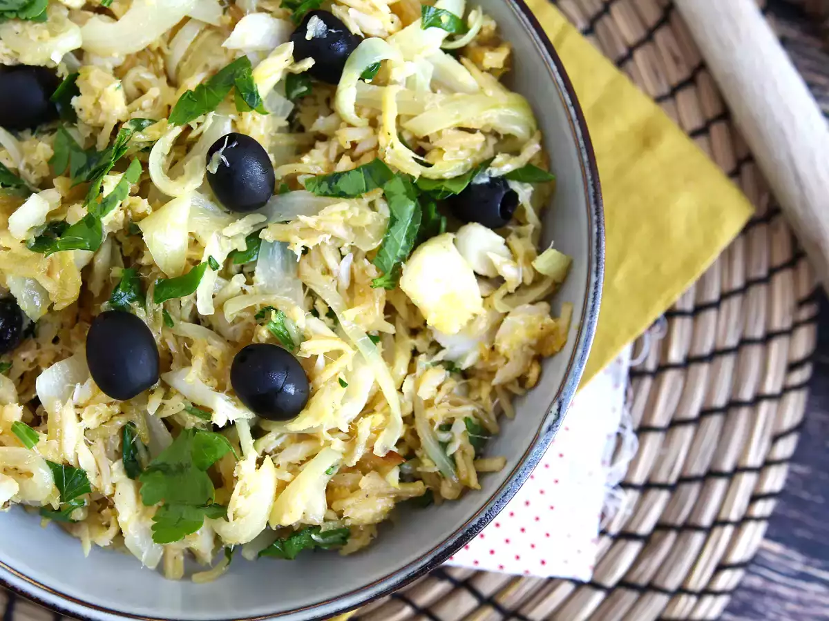 Bacalhau à Brás: preprost in okusen tradicionalni portugalski recept - fotografija 5