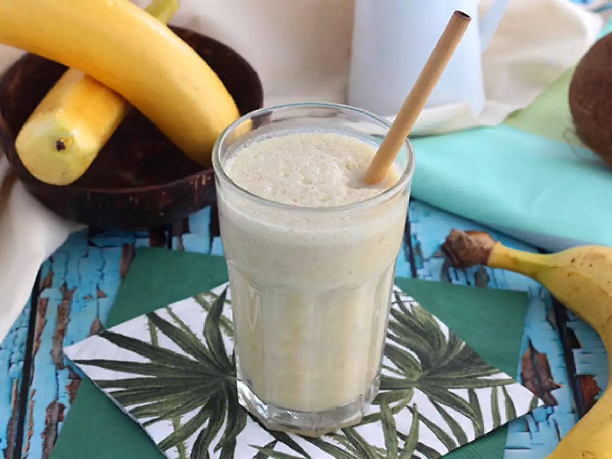 Bananin in vanilijev milkshake