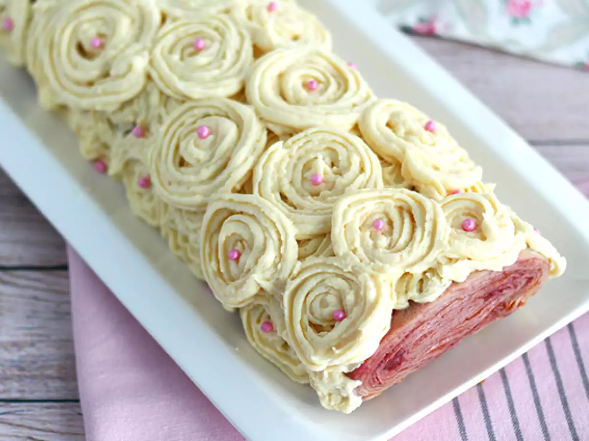 Bela čokolada z malinami - fotografija 4