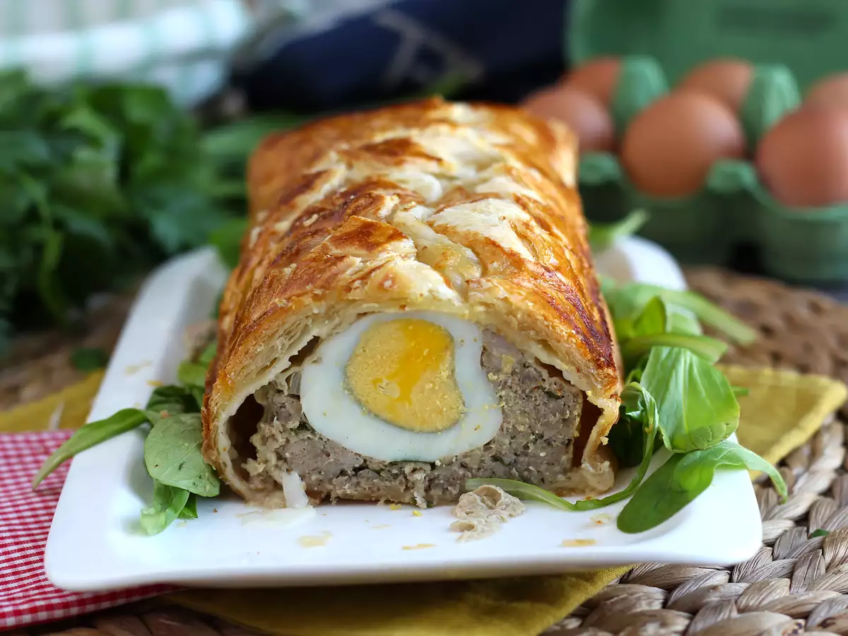 Berijska mesna pita, slastna velikonočna pita za tradicionalni obrok! - fotografija 3