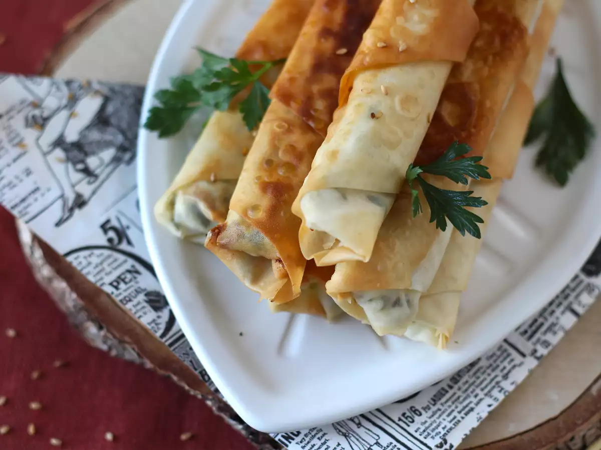 Börek z ovčjim sirom in peteršiljem - fotografija 6