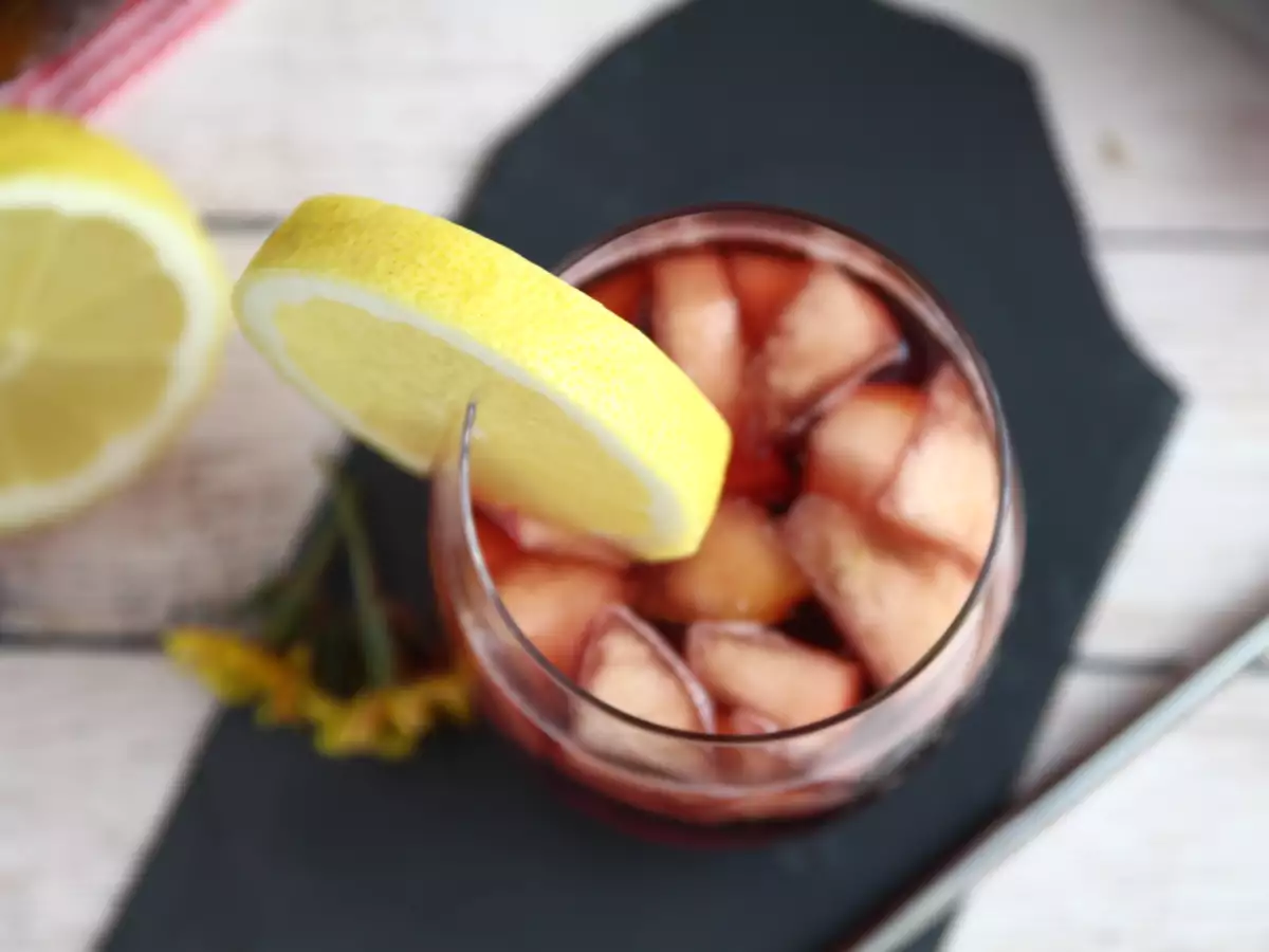 Brezalkoholna sangrija - fotografija 4