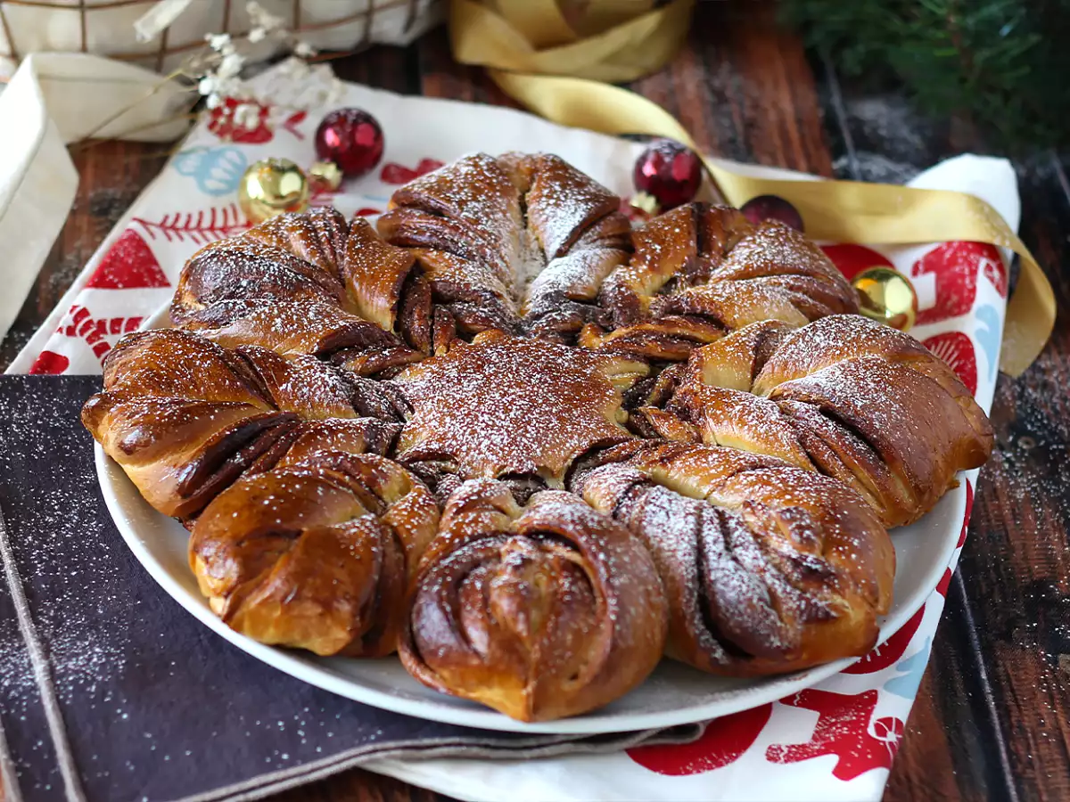 Brioš z namazom - fotografija 2